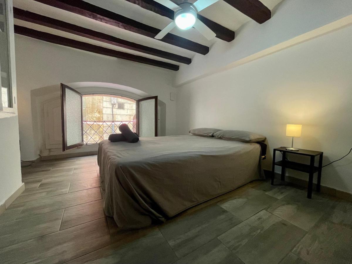 Apartamento Espacioso Piso Con Entrada Independiente En Part Alta De Tarragona! *