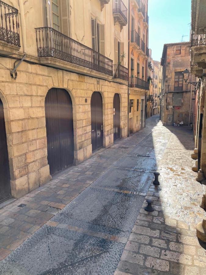 Espacioso Piso Con Entrada Independiente En Part Alta De Tarragona! Apartamento